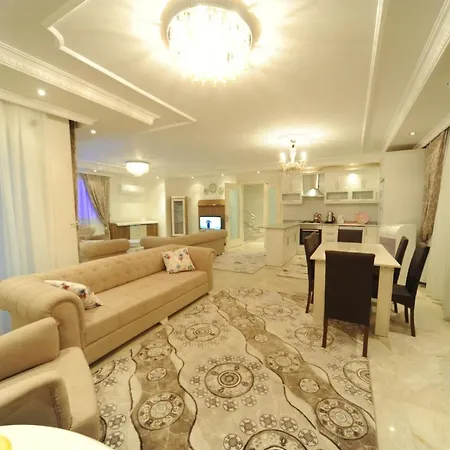 Prima 9+2 Hotel