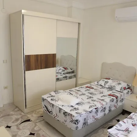 Ξενοδοχείο Prima 9+2 Αλάνια